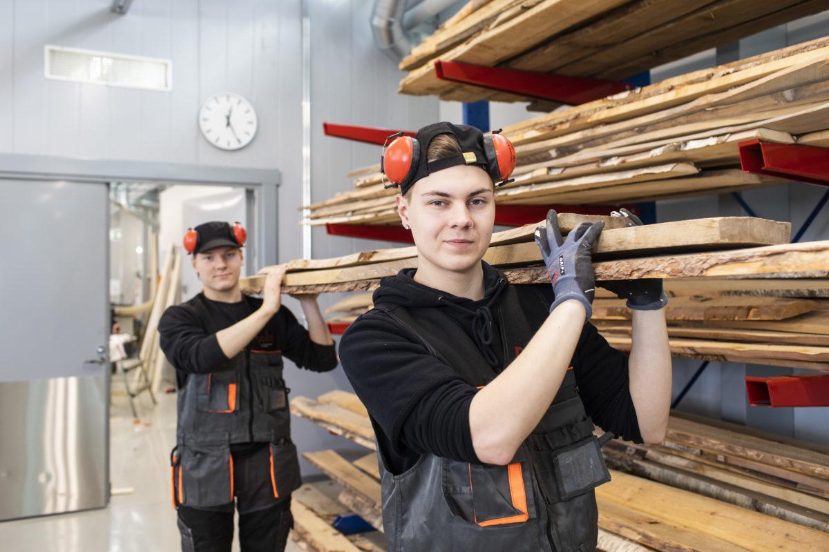 Puualan opiskelijat
