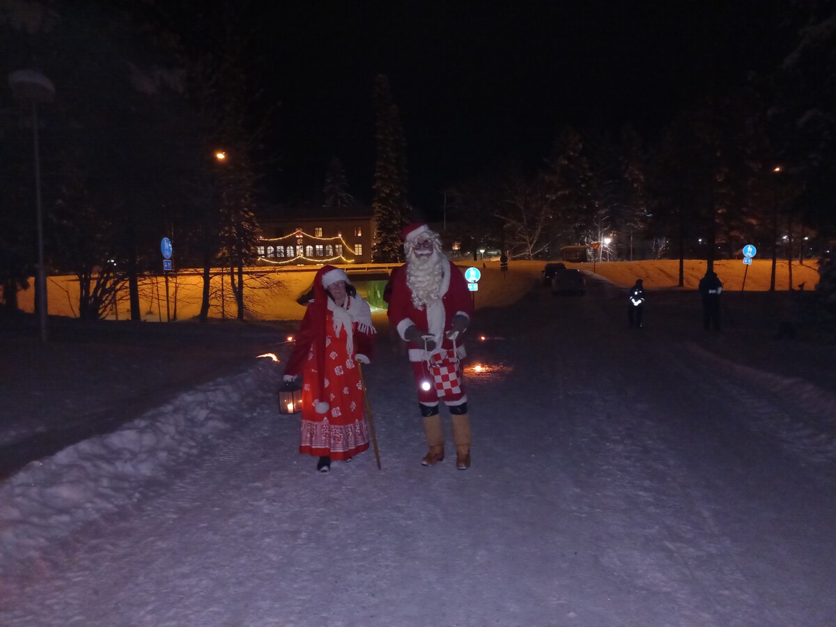 Joulupukki ja muori