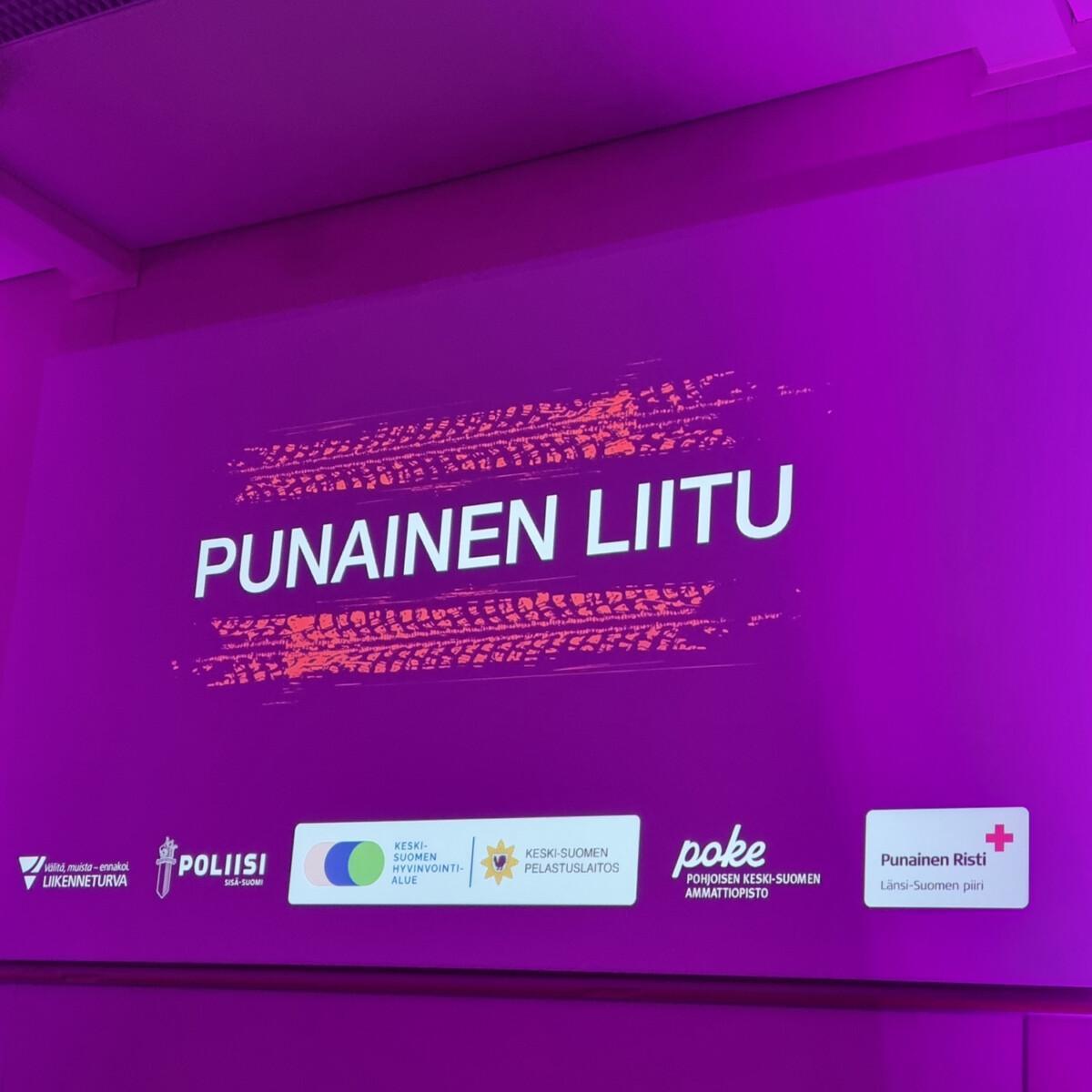 Punainen liitu -esitys