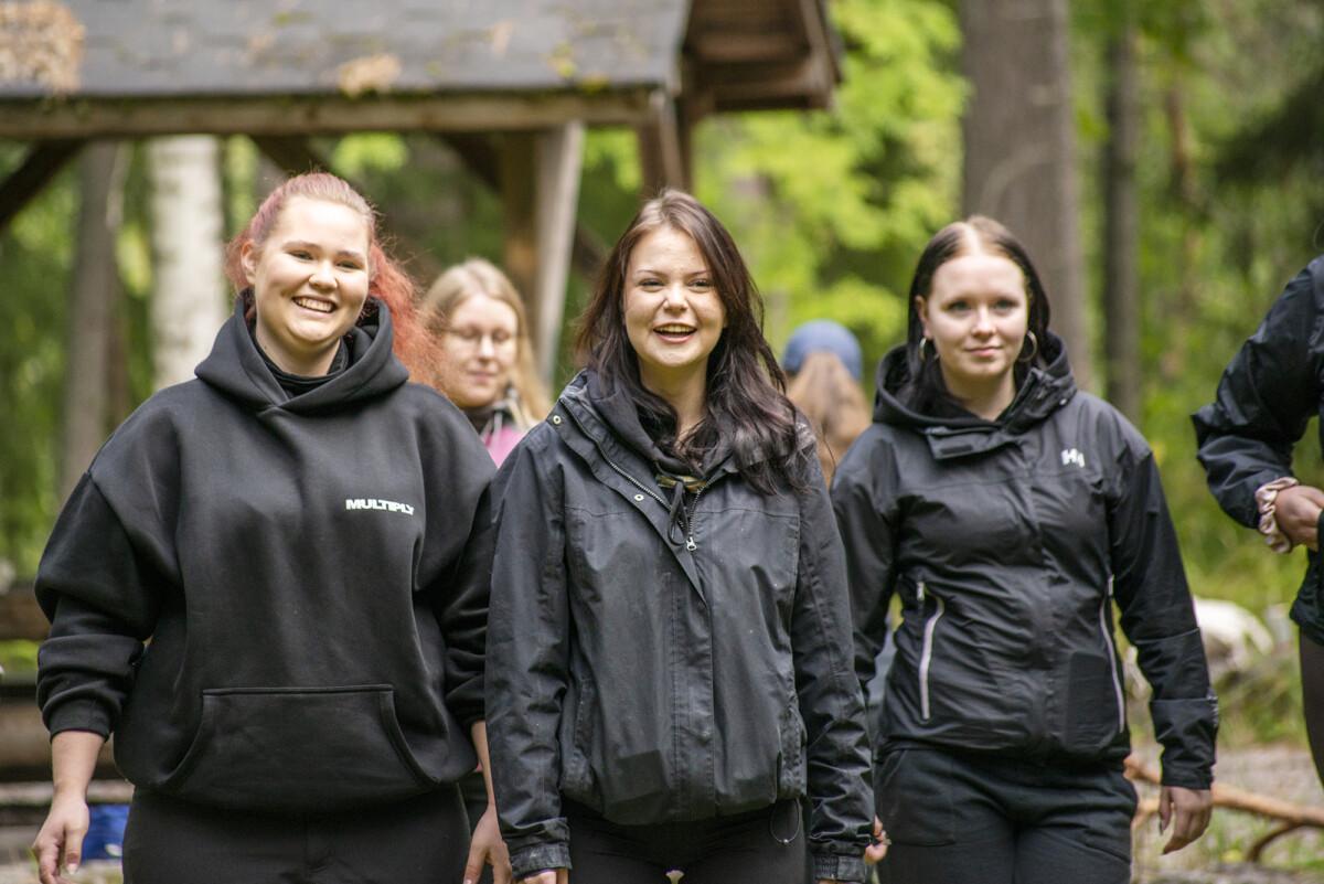 Nuoriso- ja yhteisöohjaajaopiskelijoiden retki Kapeenkoskella