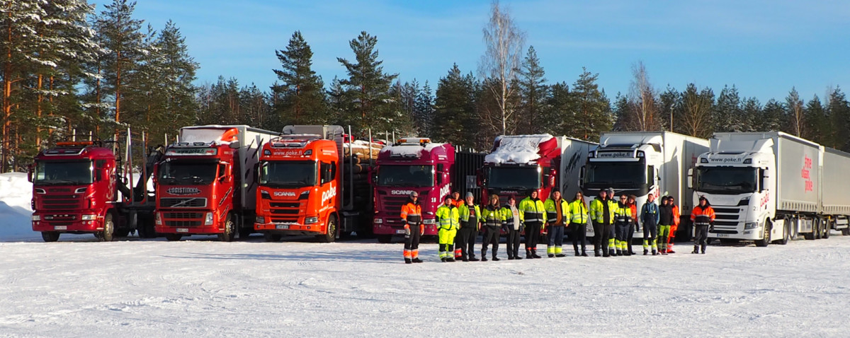 logistiikka-alan opiskelijat